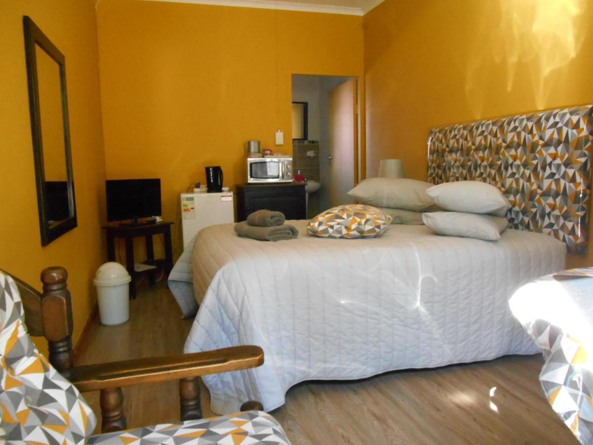 Obesa Lodge Graaff-Reinet 外观 照片