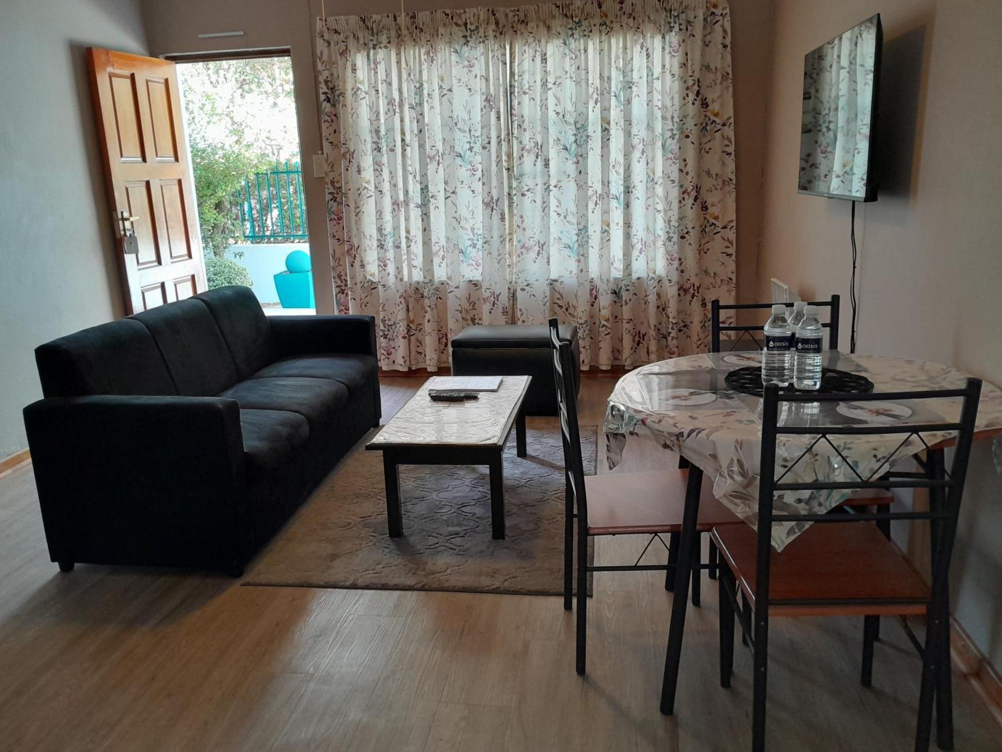 Obesa Lodge Graaff-Reinet 外观 照片